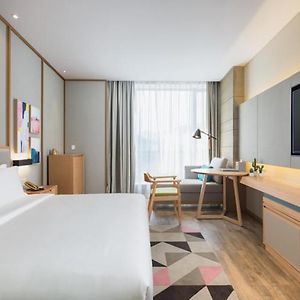 Standard Room with 1 Single Bed